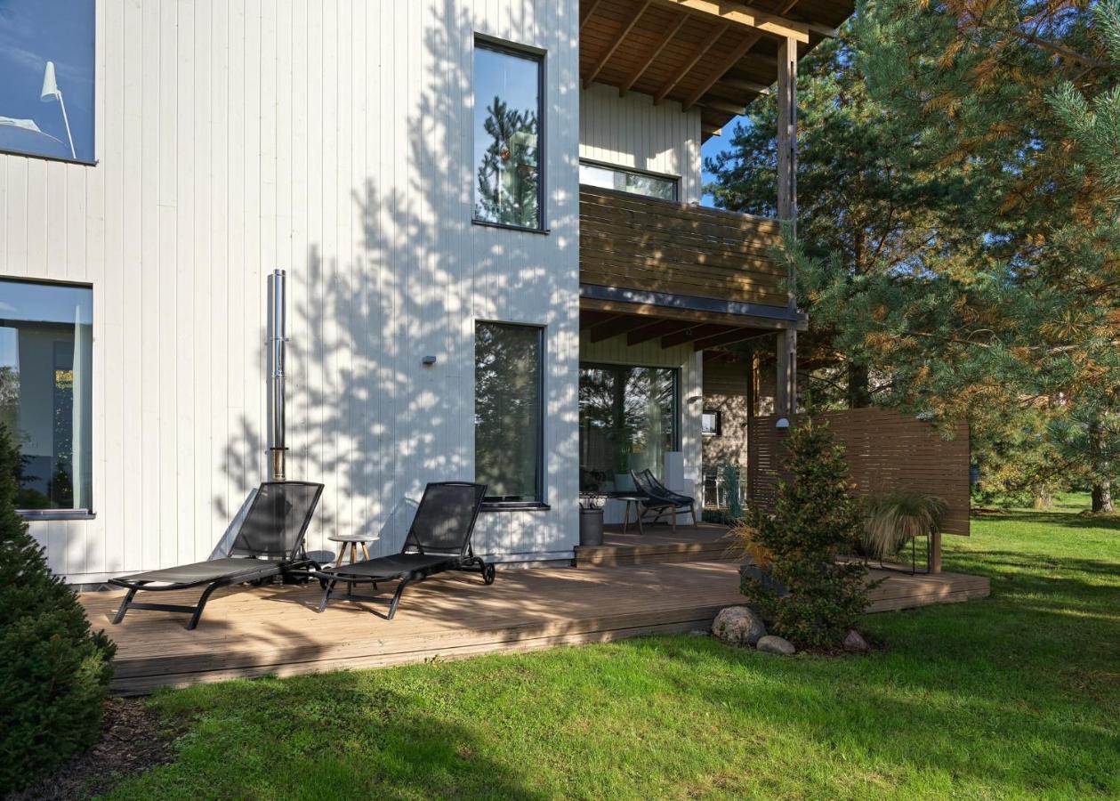 Sun Villa Virasoja Exteriér fotografie